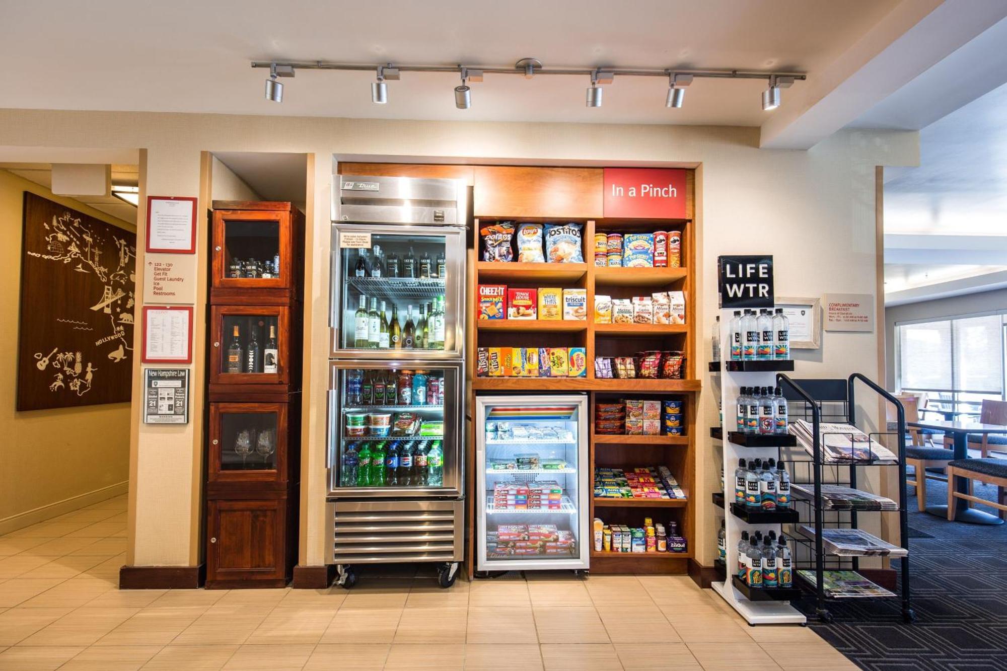 Towneplace Suites By Marriott Gilford Dış mekan fotoğraf
