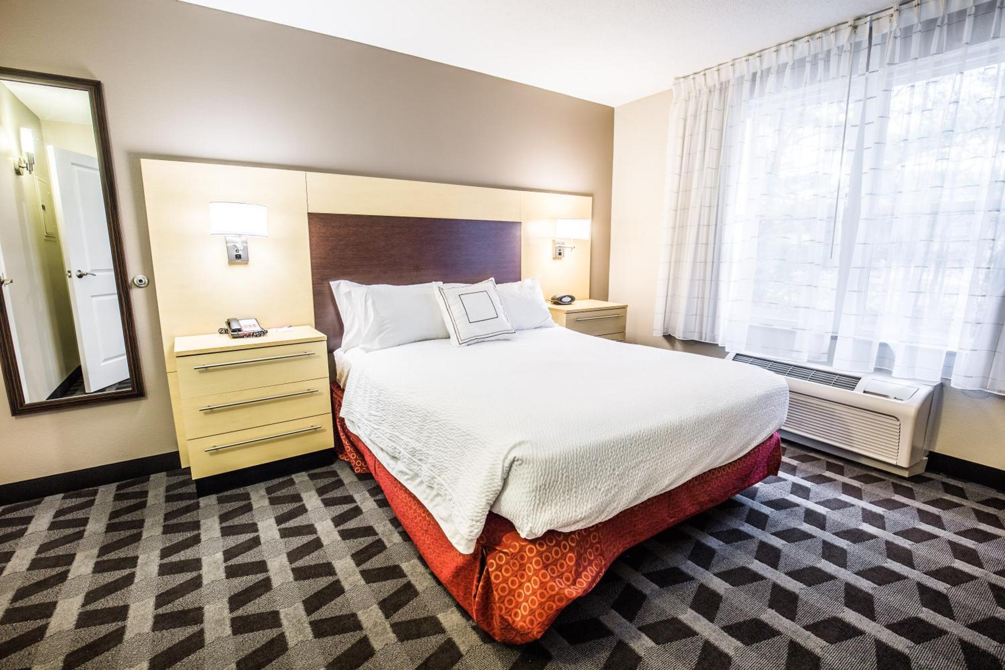 Towneplace Suites By Marriott Gilford Dış mekan fotoğraf