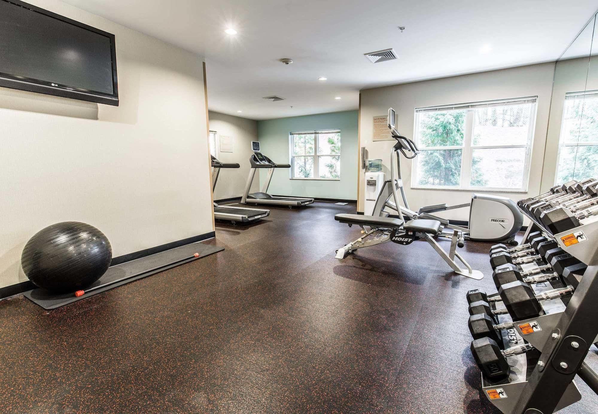 Towneplace Suites By Marriott Gilford Dış mekan fotoğraf