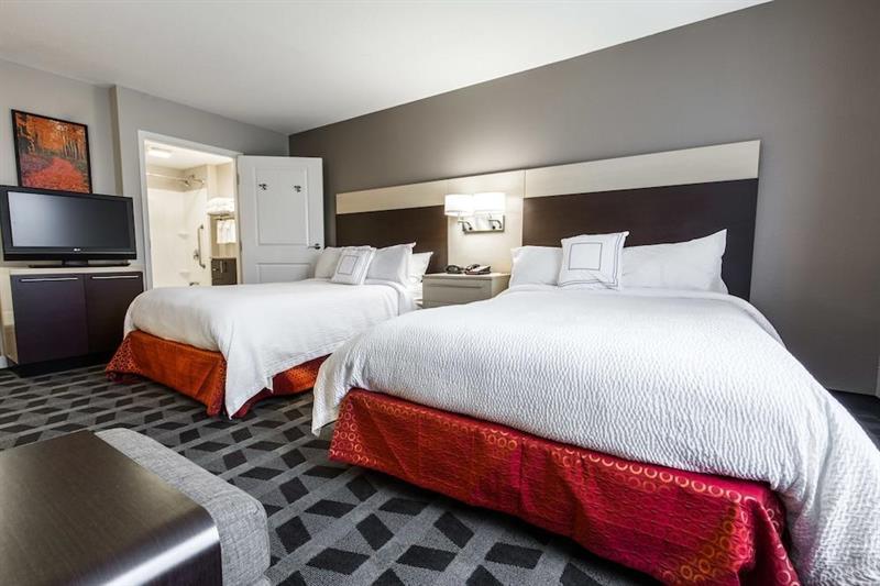 Towneplace Suites By Marriott Gilford Dış mekan fotoğraf